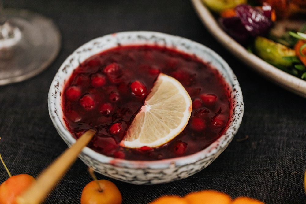 A bowl of cranberry relish