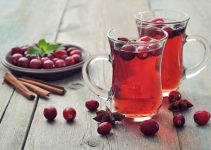 A cup of warm cranberry tea that is said to be good for people struggling with Gerd.