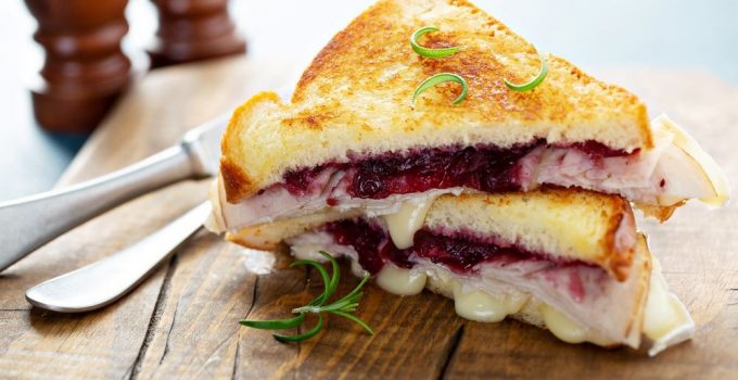 Recipe for a Turkey Grilled Cheese w/ Cranberry Sauce