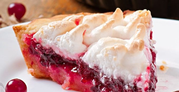 Easy Cranberry Meringue Pie
